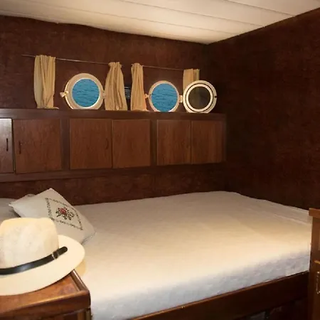 Bådhotel Bodrum Akv